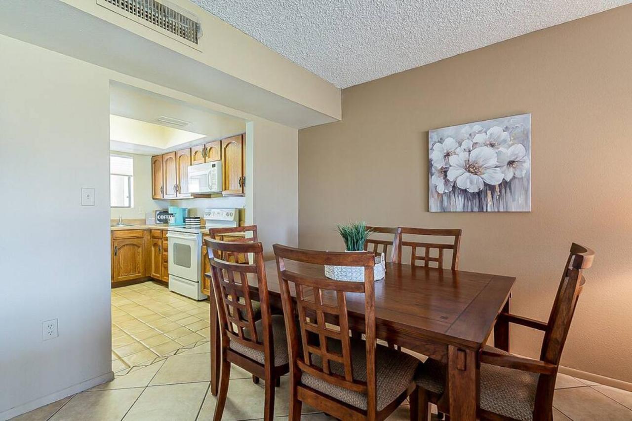 Cozy 2 Bedroom Condo With Golf Course Views Mesa Extérieur photo